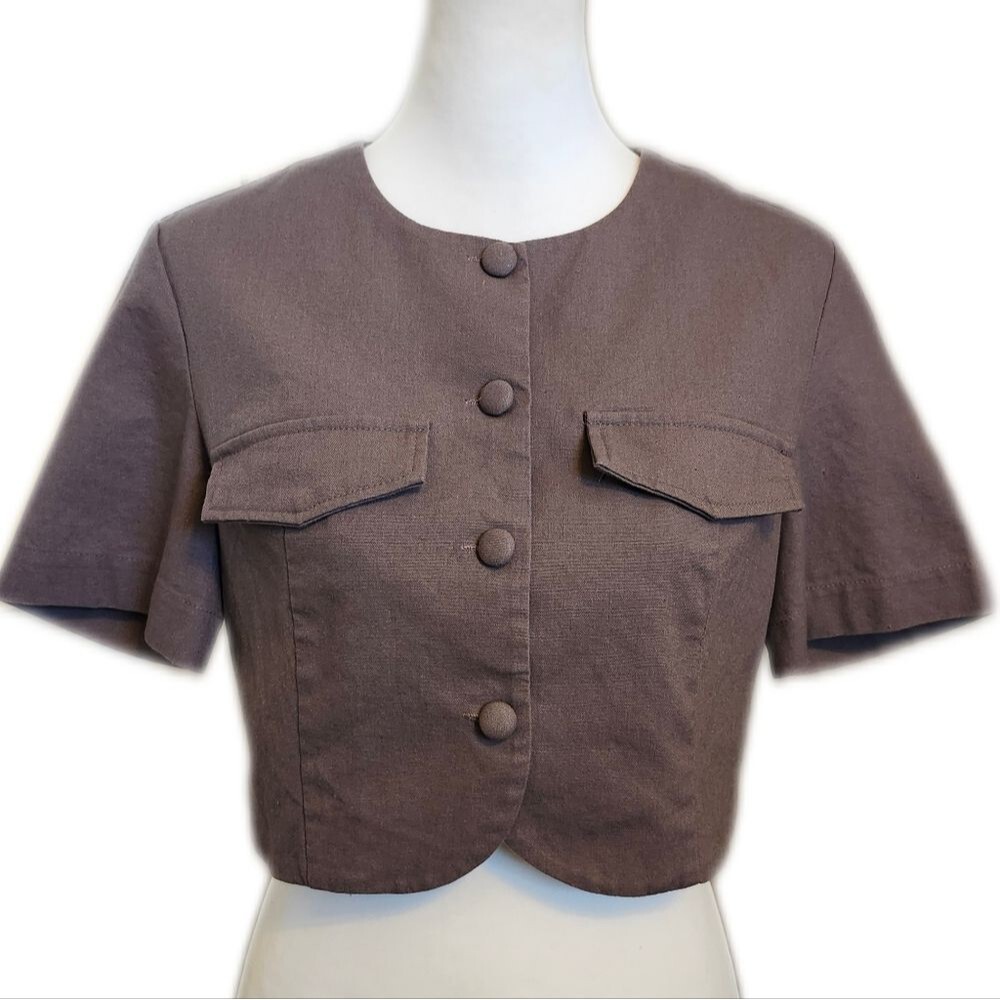 Listicle Short Sleeved Taupe Gray Greige Cropped Jacket, Small